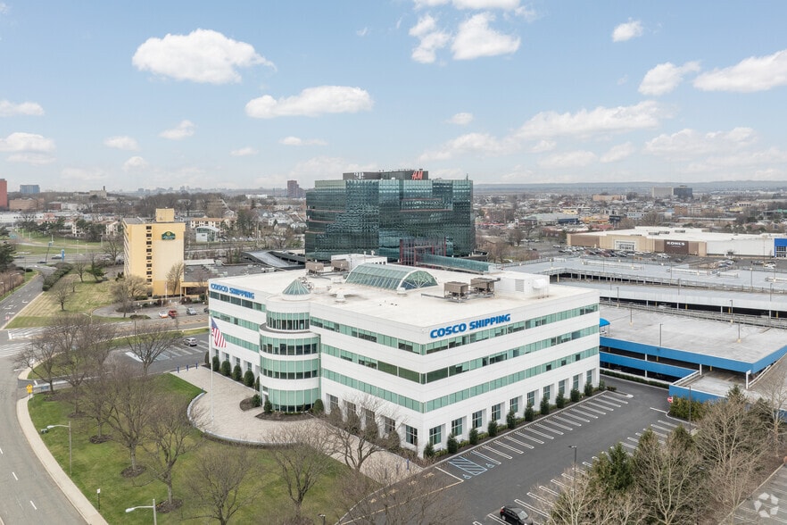 More Photos Of 100 Lighting Way, Secaucus Office For Lease