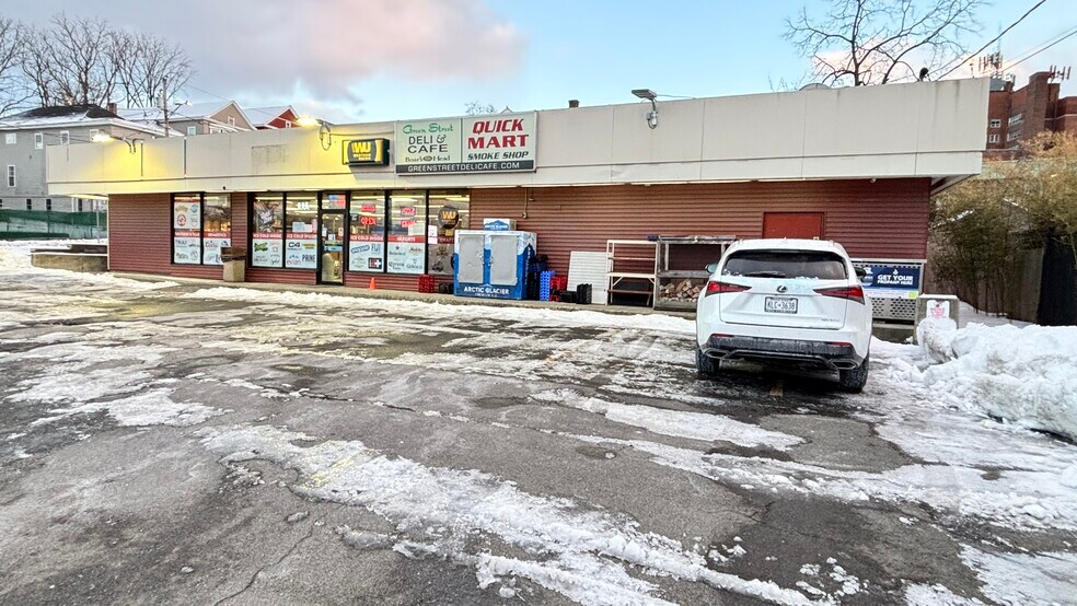 More Photos Of 67-69 Green St, Hudson Convenience Store For Sale