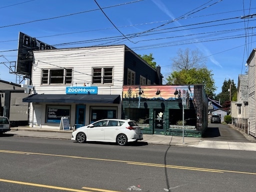 Primary Photo Of 3321-3327 SE Hawthorne St, Portland Freestanding For Lease