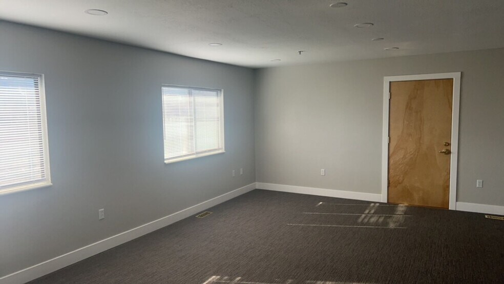 More Photos Of 5460 E 2200 N, Eden Storefront Retail Office For Lease