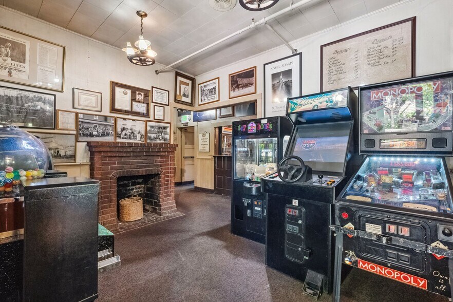 More Photos Of 3731 Main st, Occidental Restaurant For Sale