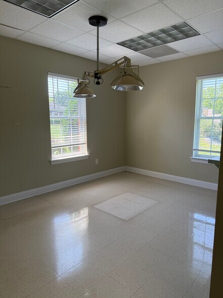 More Photos Of 2950 Senna Dr, Matthews Office For Lease
