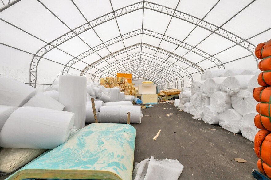 More Photos Of 6455 64 St, Delta Manufacturing For Sale