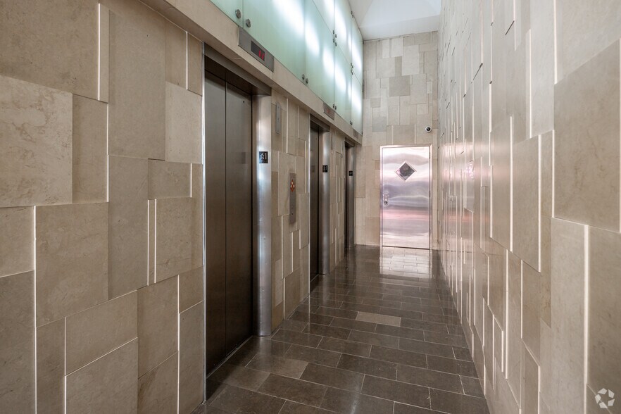 More Photos Of 44-50 W 28th St, New York Loft Creative Space For Lease