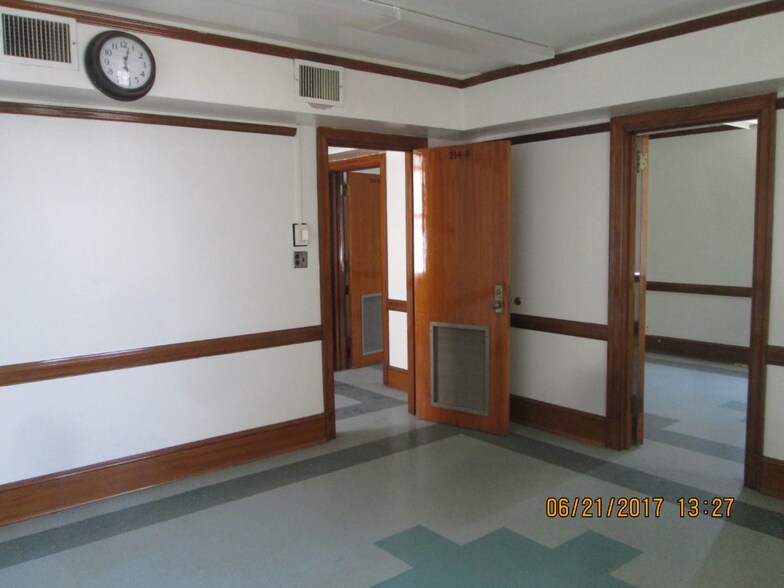 More Photos Of 504 S 5th Ave, Safford Post Office For Lease