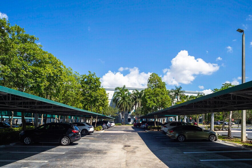 More Photos Of 9850 NW 41st St, Doral Unknown For Lease