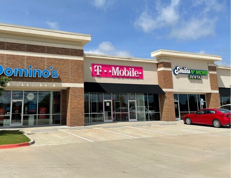 More Photos Of 4400 State Highway 6 S, College Station Freestanding For Lease