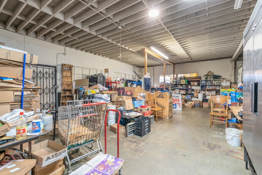 More Photos Of 10236 Long Beach Blvd, Lynwood Supermarket For Sale