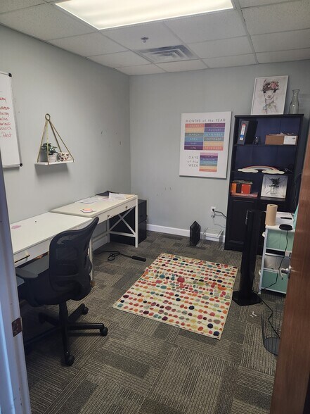 More Photos Of 5101 Dunlea Ct, Wilmington Storefront Retail Office For Lease