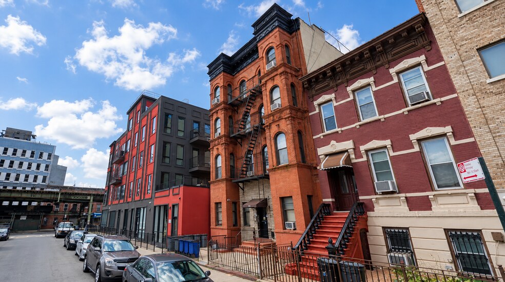 More Photos Of 1111 Lafayette Ave, Brooklyn Apartments For Sale