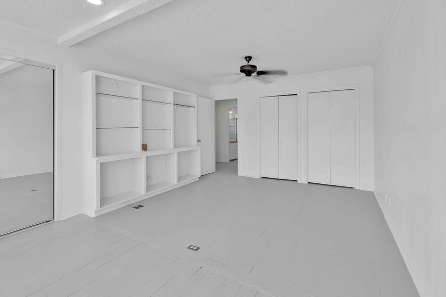 More Photos Of 5210 Woodrow Ave, Austin Land For Sale