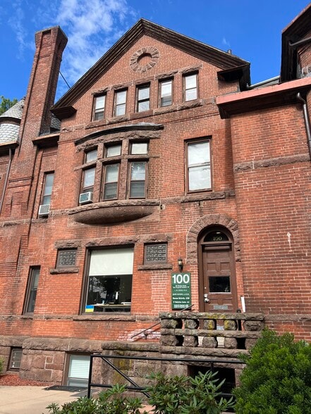 More Photos Of 79 Trumbull St, New Haven Apartments For Sale