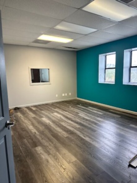 More Photos Of 12400 Front Beach Rd, Panama City Beach Light Distribution For Lease