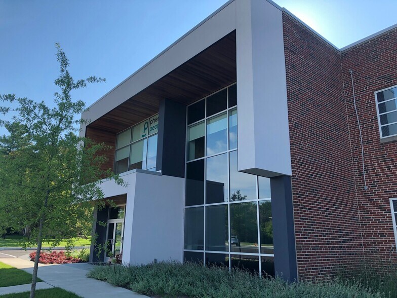 More Photos Of 300 Brookside Ave, Ambler Office For Lease
