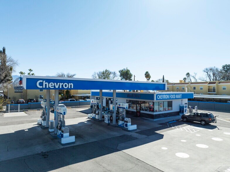 More Photos Of 8530 E Speedway Blvd, Tucson Service Station For Sale