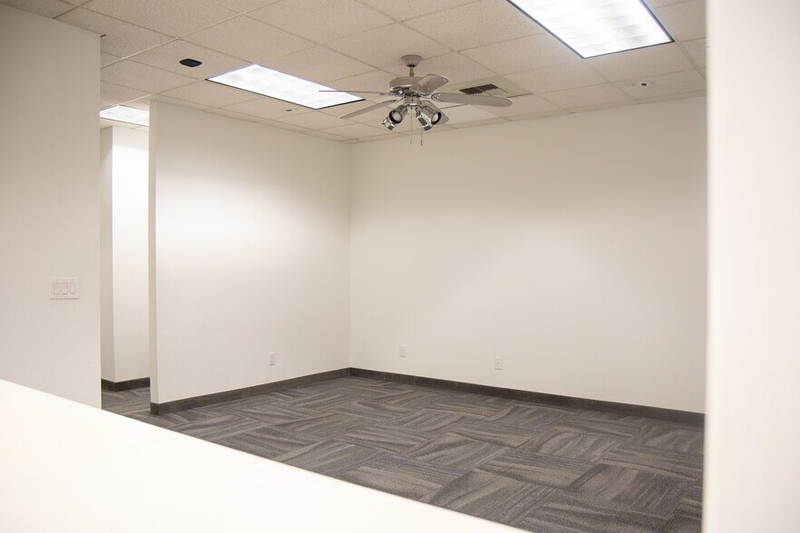 More Photos Of 1015 N Demaree Rd, Visalia Office For Lease