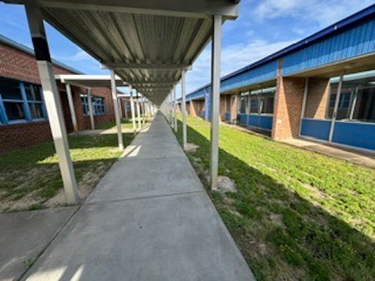 More Photos Of 320 E Miracle Strip Pky, Mary Esther General Retail For Sale