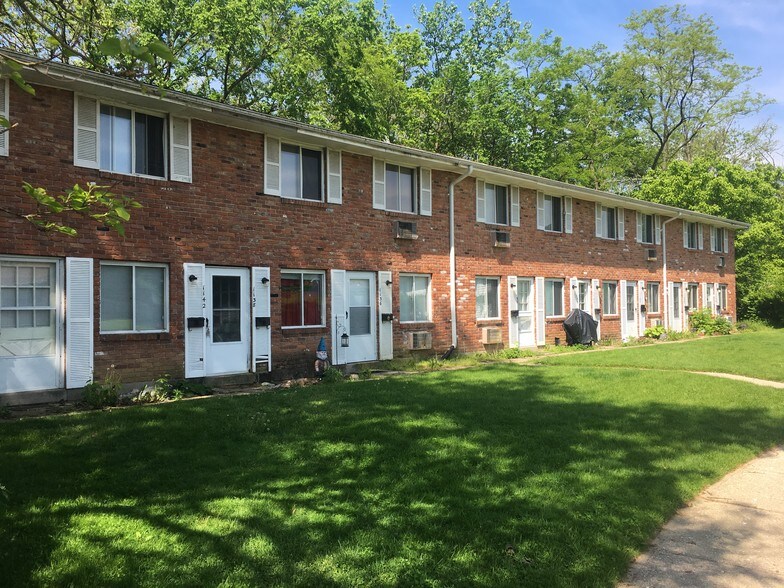 More Photos Of 1124 Case Ct, Miamisburg Apartments For Sale