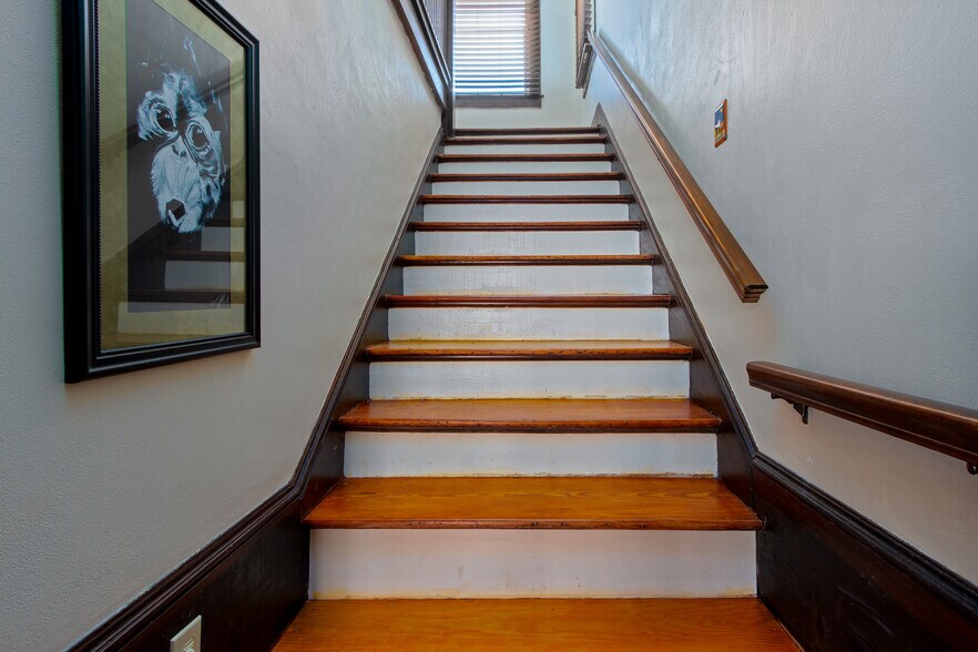 More Photos Of 803 S Fort Harrison Ave, Clearwater Office Residential For Sale