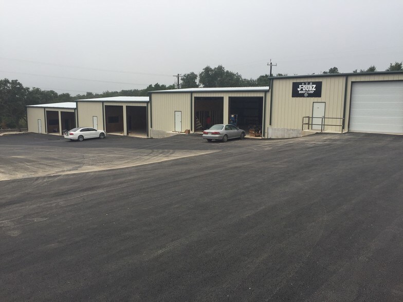 More Photos Of 18838 FM 2252, San Antonio Warehouse For Lease