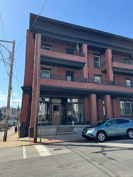 More Photos Of 316-320 S Pennsylvania Ave, Greensburg Apartments For Sale