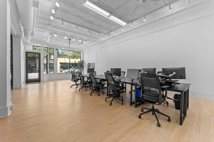 More Photos Of 4251 Nicollet Ave, Minneapolis Storefront Retail Office For Sale