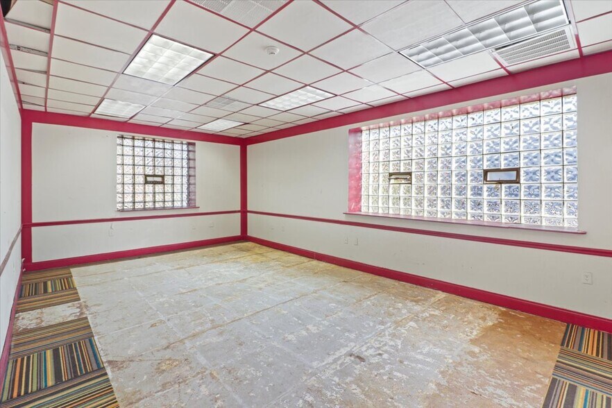 More Photos Of 2254-60 N 3rd St, Philadelphia Office For Sale