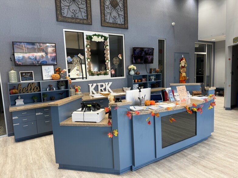 More Photos Of 7040 Independence Pky, Frisco Freestanding For Sale