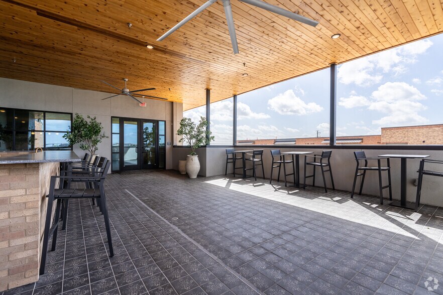 More Photos Of 13701 Lyndhurst St, Austin Apartments For Lease