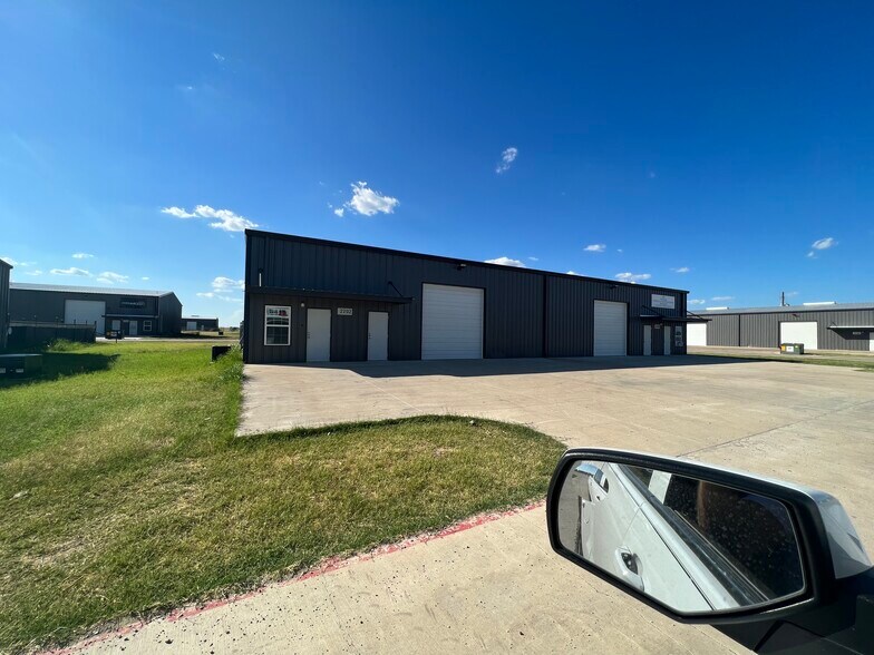 More Photos Of 1041 Technology Way, Waxahachie Industrial For Sale