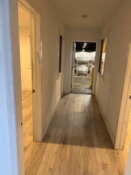 More Photos Of 333 Crestwood Dr, Mountain Top Manufacturing For Sale