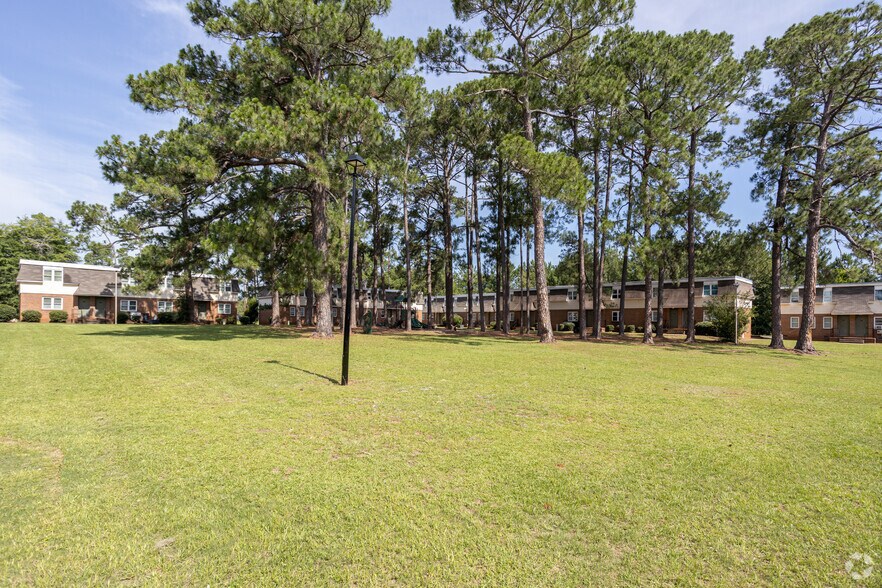 More Photos Of 1013 Cedar Ave, Albany Apartments For Sale