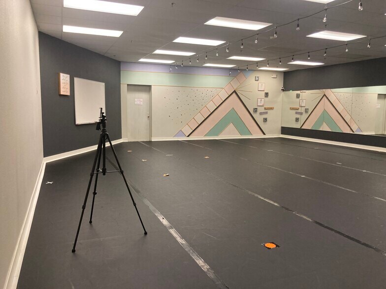 More Photos Of 105 1st St SE, Minot Apartments For Lease