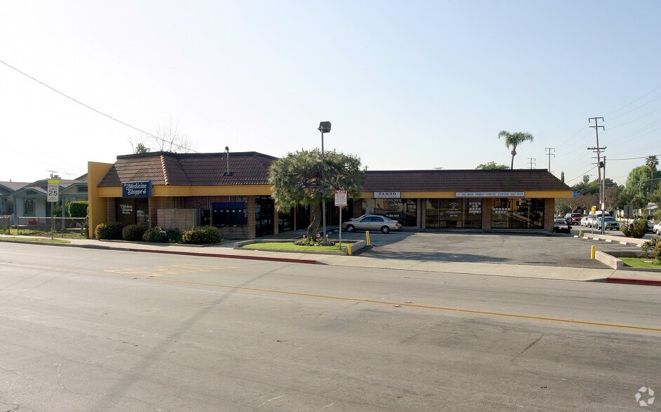 More Photos Of 702 S Del Mar Ave, San Gabriel Storefront For Lease