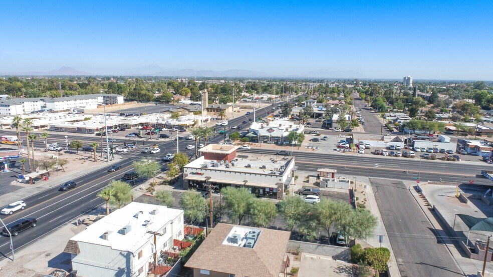 More Photos Of 354 N Country Club Dr, Mesa Freestanding For Lease