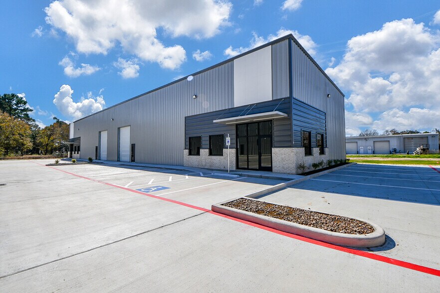 More Photos Of 5713 13th St, Katy Unknown For Lease