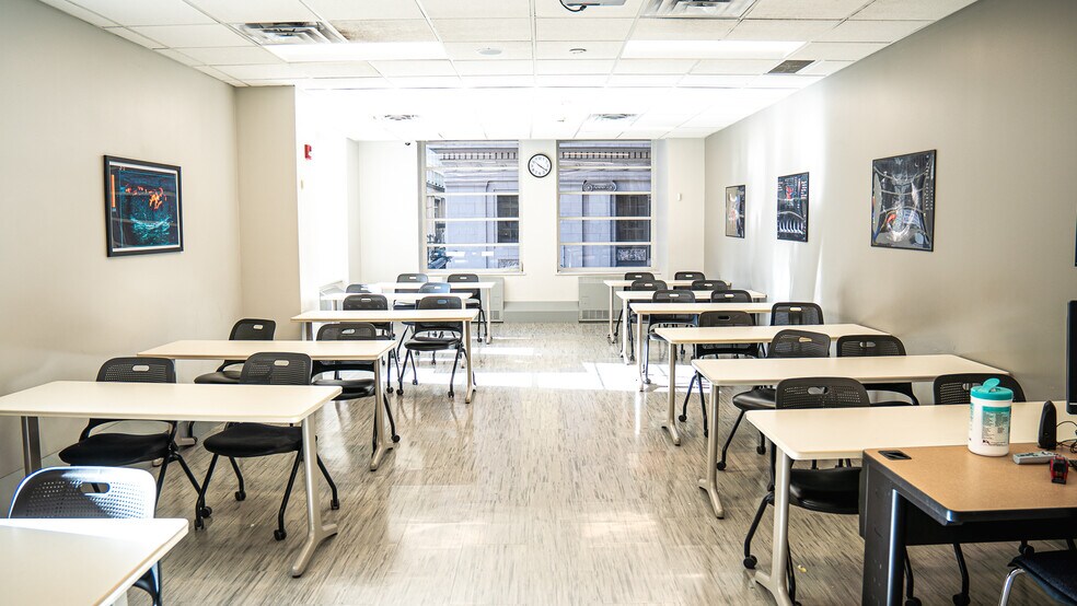 More Photos Of 421 Seventh Ave, Pittsburgh Office For Sale