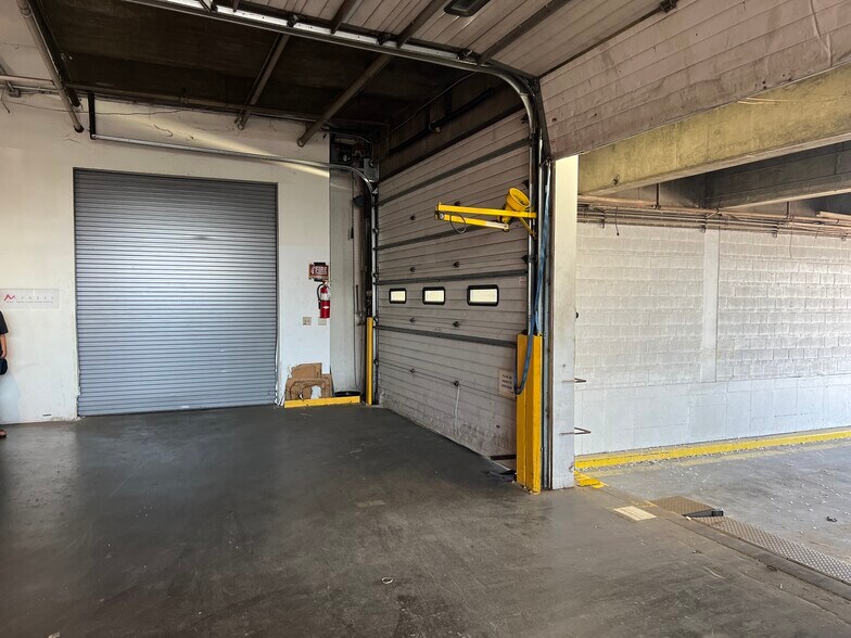 More Photos Of 1700-1702 Broadway St, Kansas City Warehouse For Lease