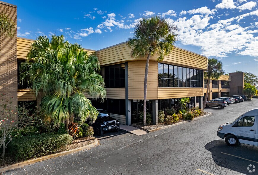 More Photos Of 2750 Stickney Point Rd, Sarasota Medical For Sale