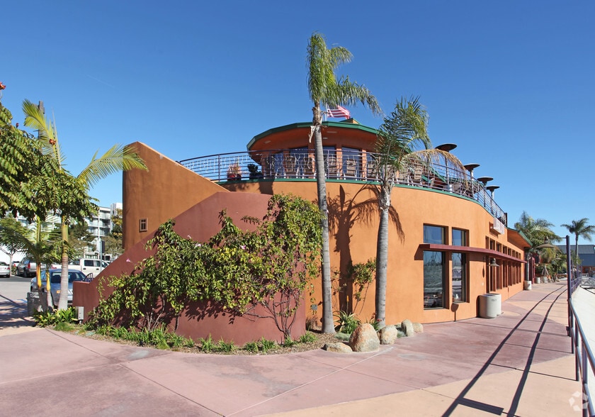 More Photos Of 5000 N Harbor Dr, San Diego Unknown For Lease