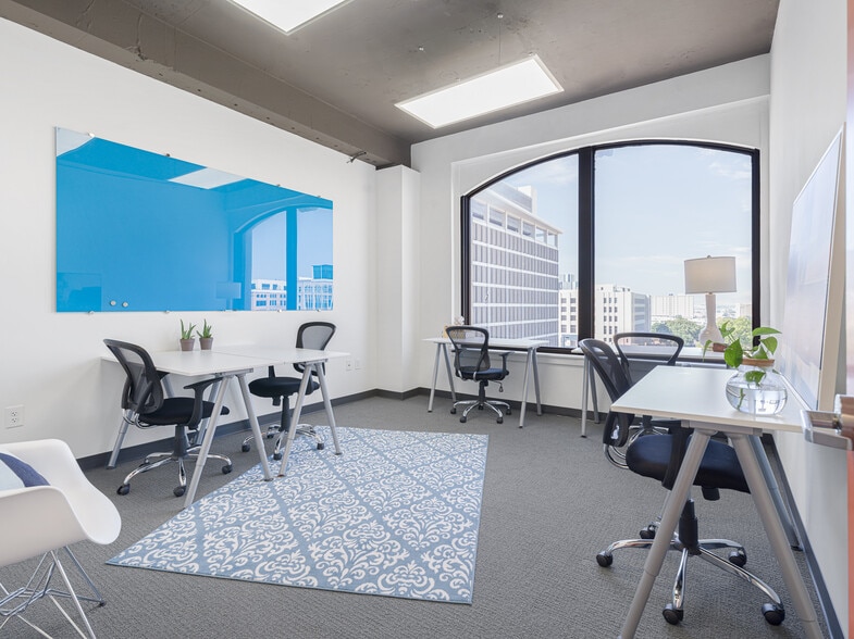 More Photos Of 701 Commerce St, Dallas Coworking Space