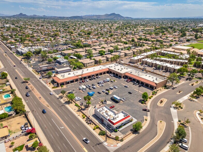 More Photos Of 4139 W Bell Rd, Phoenix Unknown For Lease