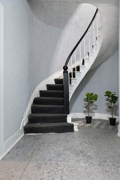 More Photos Of 72 3rd St, Bangor Apartments For Sale