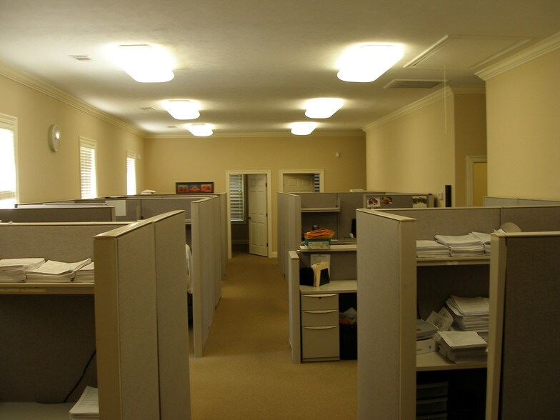 More Photos Of 239 Katherine Dr, Flowood Office For Lease