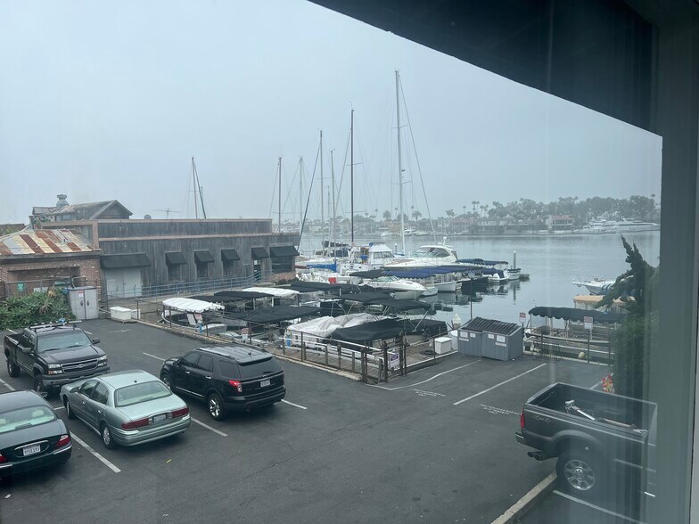 More Photos Of 2711-2729 W Coast Hwy, Newport Beach Office For Lease