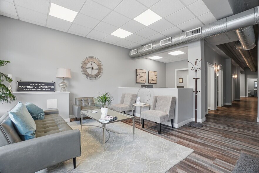 More Photos Of 4126 E Erie St, Willoughby Office For Sale