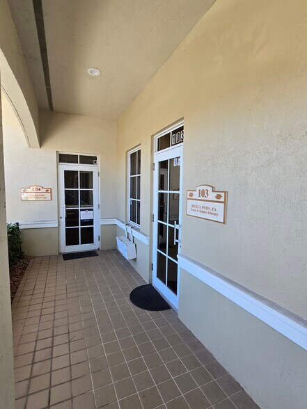 More Photos Of 5501 N University Dr, Coral Springs Office For Sale