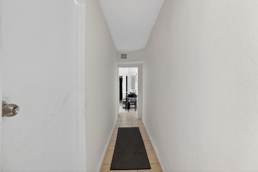 More Photos Of 5925 SW 64th St, South Miami Multifamily For Sale