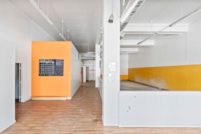 More Photos Of 2411 Santa Clara Ave, Alameda Bank For Lease