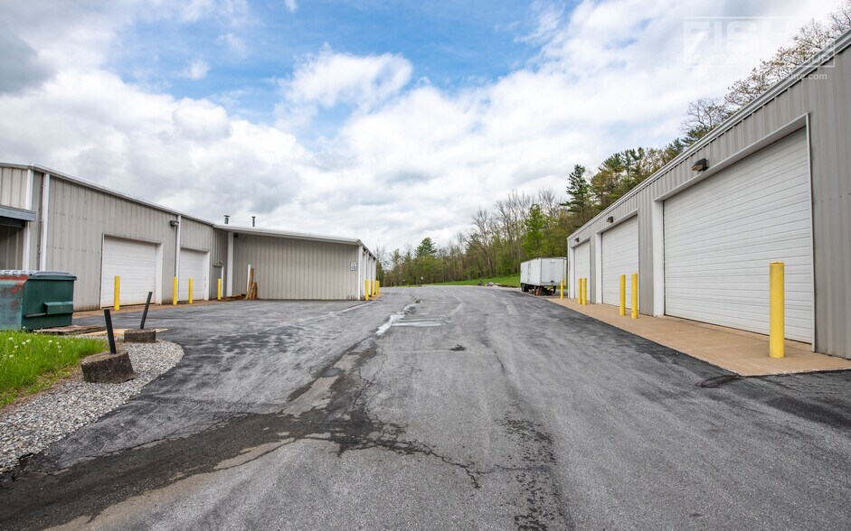 More Photos Of 3010-3024 Lycoming Creek Rd, Williamsport Warehouse For Lease